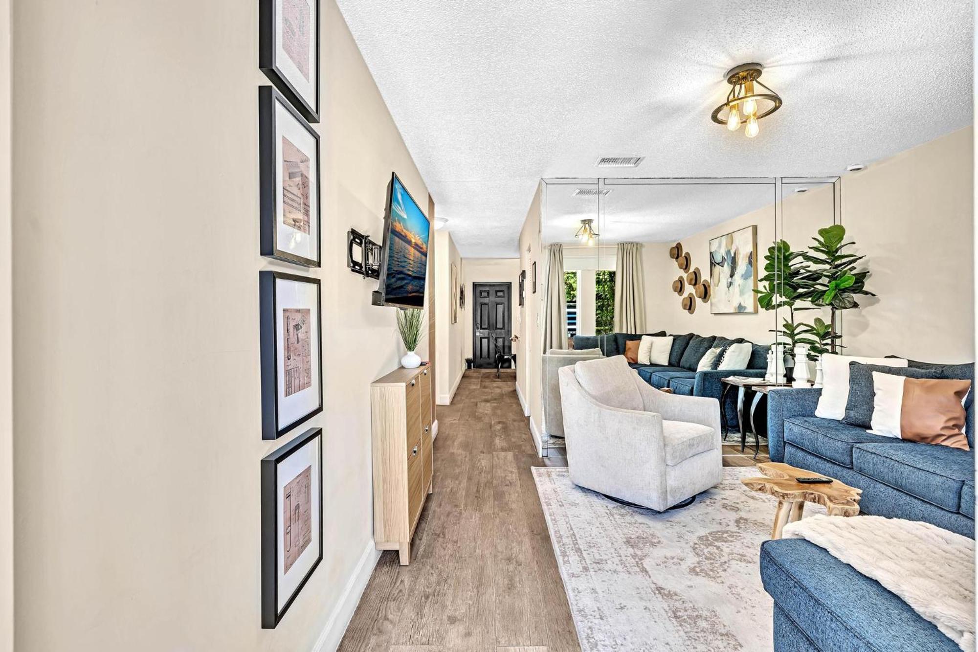 Estelo'S Place - Modern Townhouse With King Bed, Only 5 Min From The Airport! Miami Eksteriør bilde